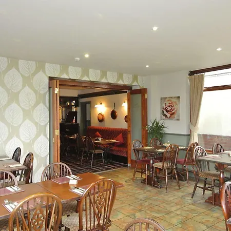 Windmill & Turnpike 4*